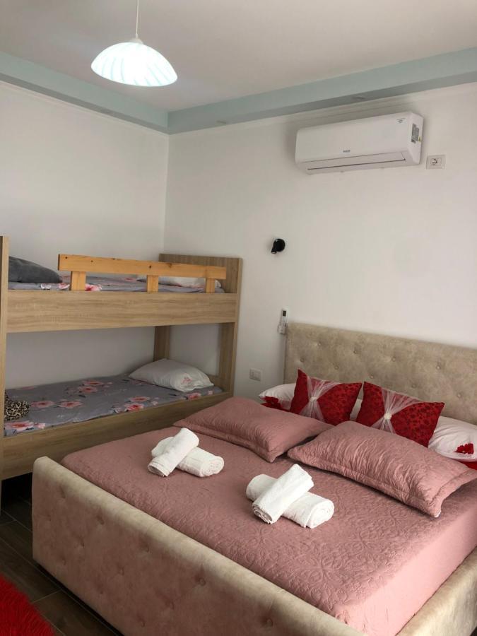 Adriatik Guesthouse Пермет Екстер'єр фото